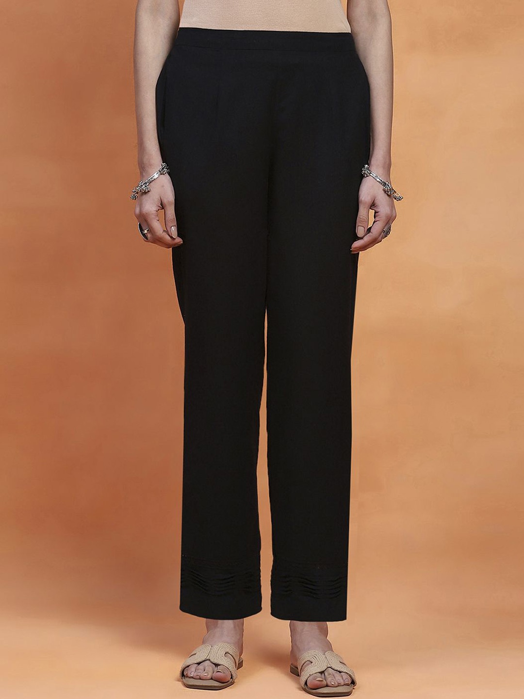 

House of Chikankari Women Relaxed Straight Fit Trousers, Black