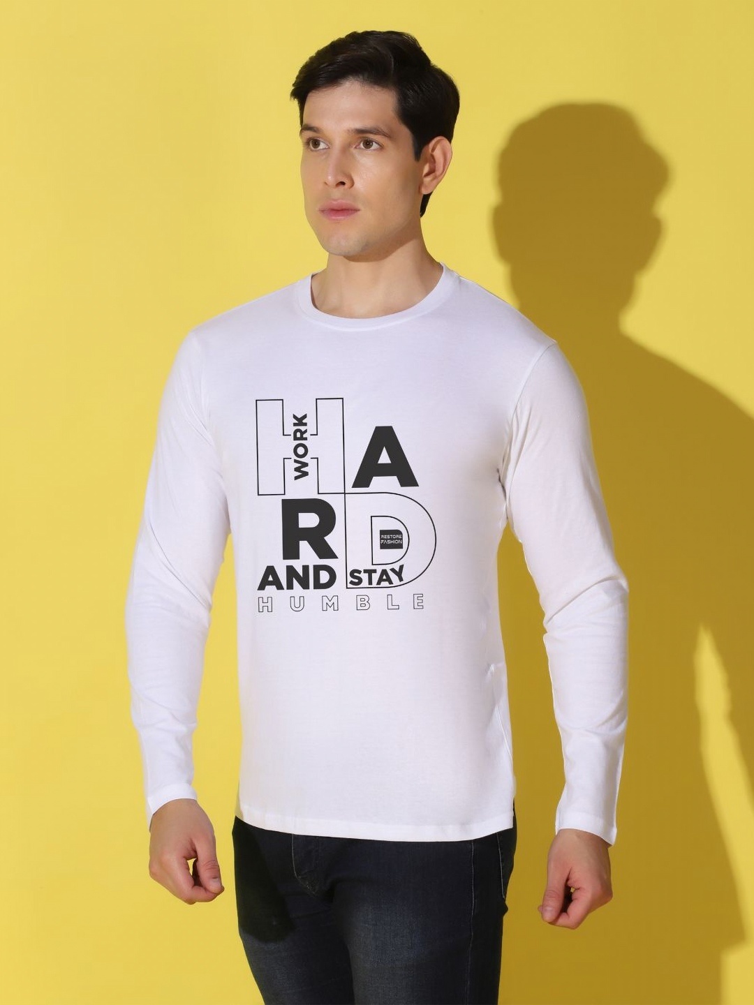 

WOOSTRO Men Typography Printed Slim Fit T-shirt, White