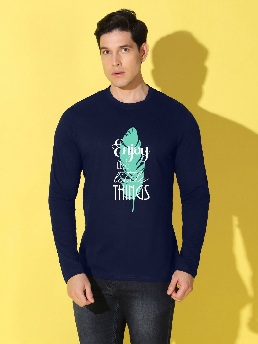 

WOOSTRO Men Typography Printed Slim Fit T-shirt, Navy blue