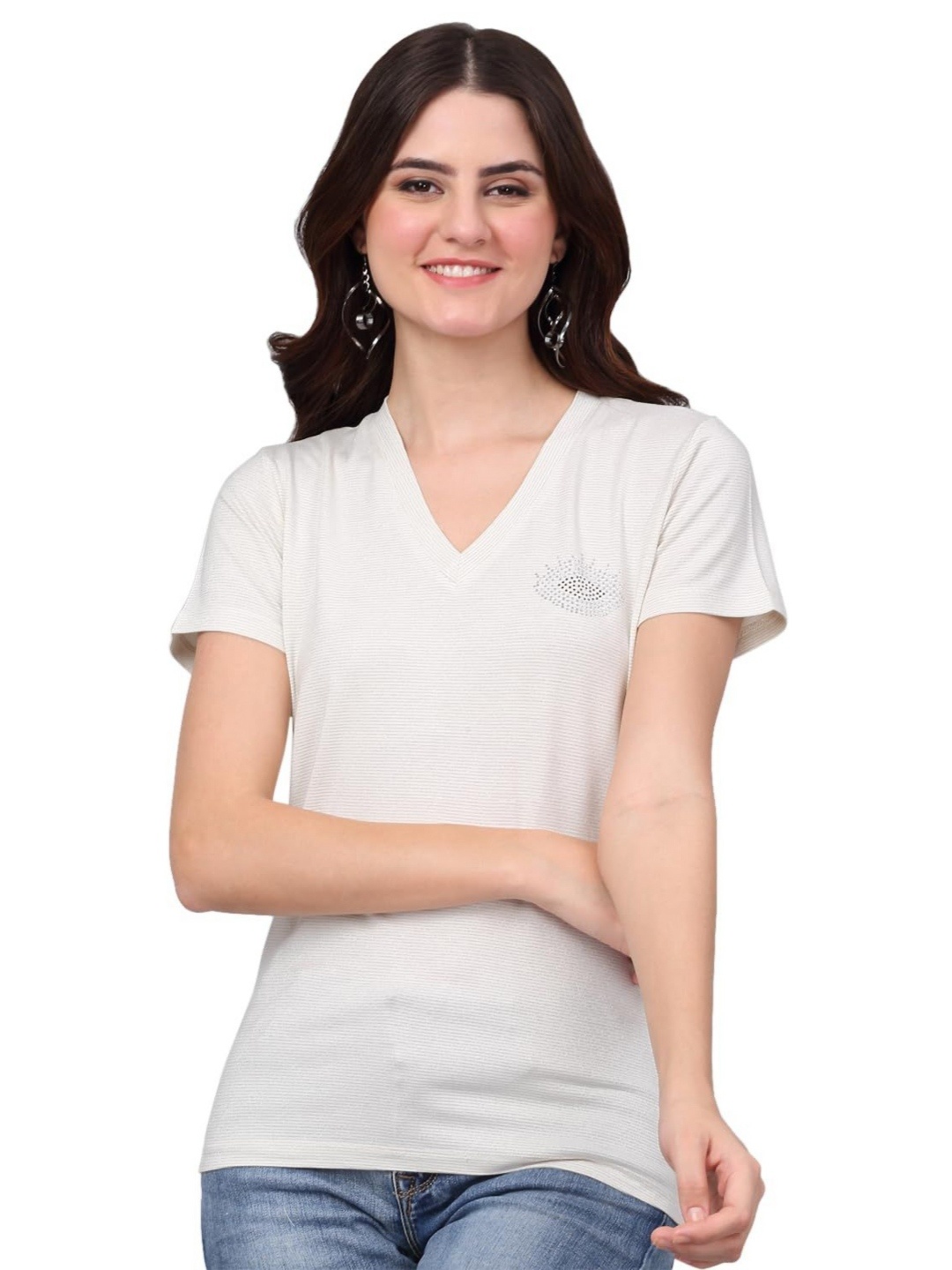 

SZN Women V-Neck Applique T-shirt, Cream