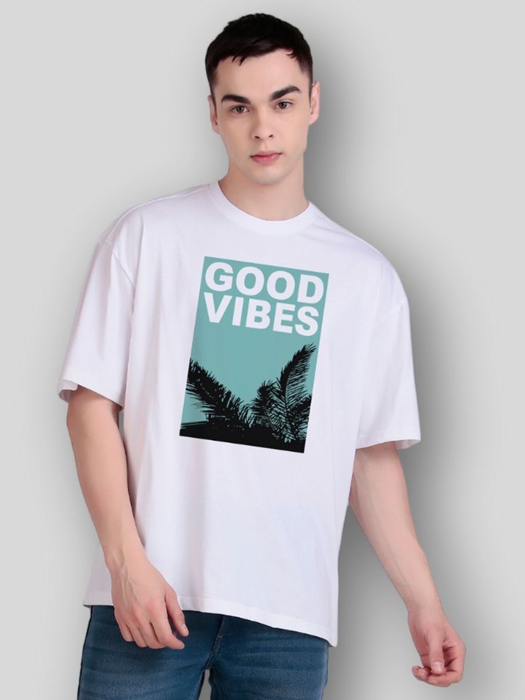 

FLYIND VOGUE OUTFIT Men Printed Bio Finish Pockets T-shirt, White