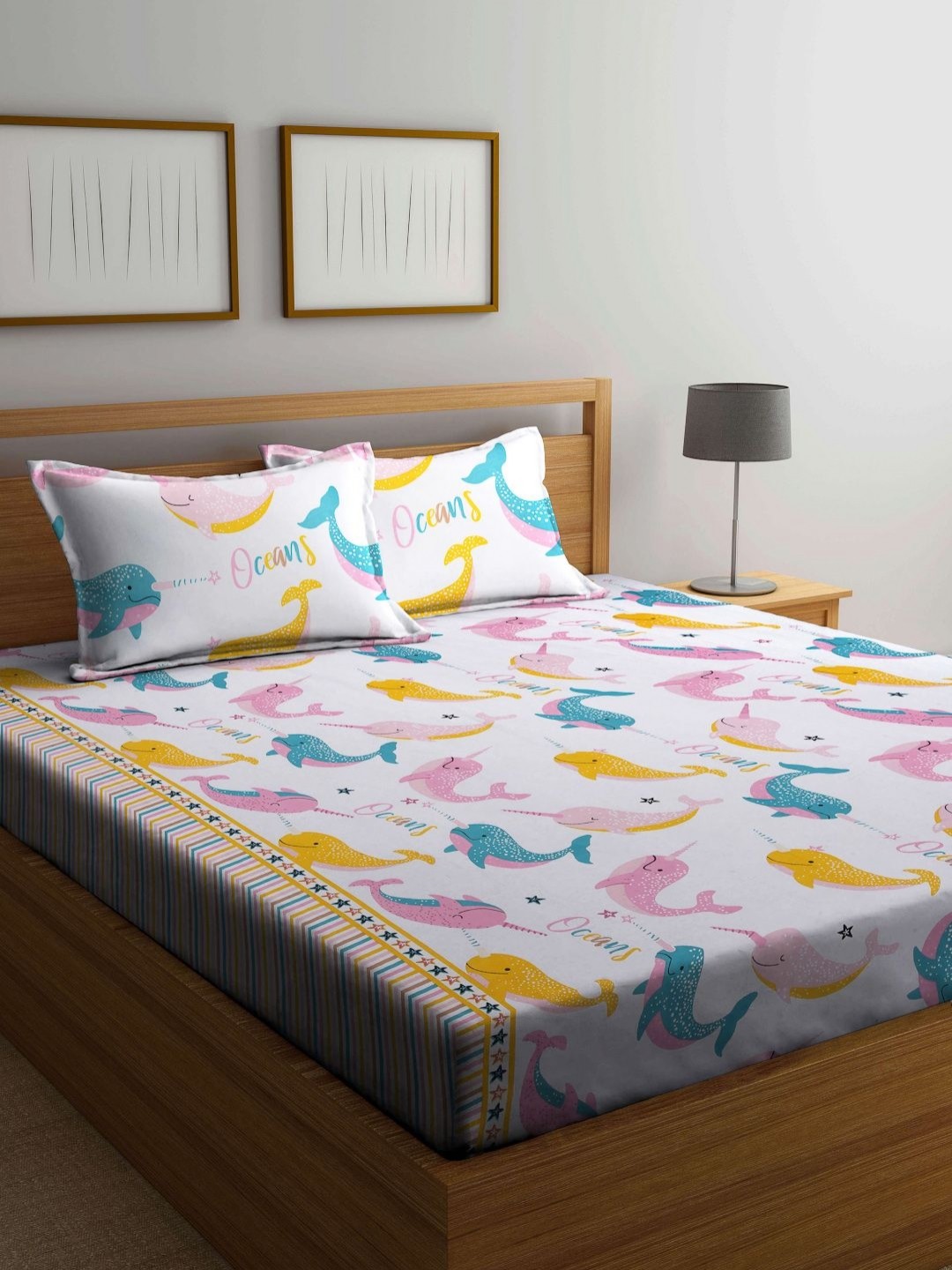 

Myntra Elegant Homes White & Blue Graphic 300 TC Fitted King Bedsheet Set 2.50 m x 2.25 m