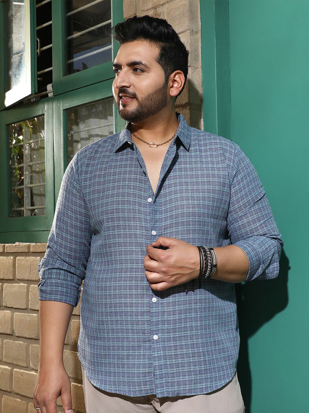

Instafab Plus Men Comfort Opaque Checked Casual Shirt, Blue