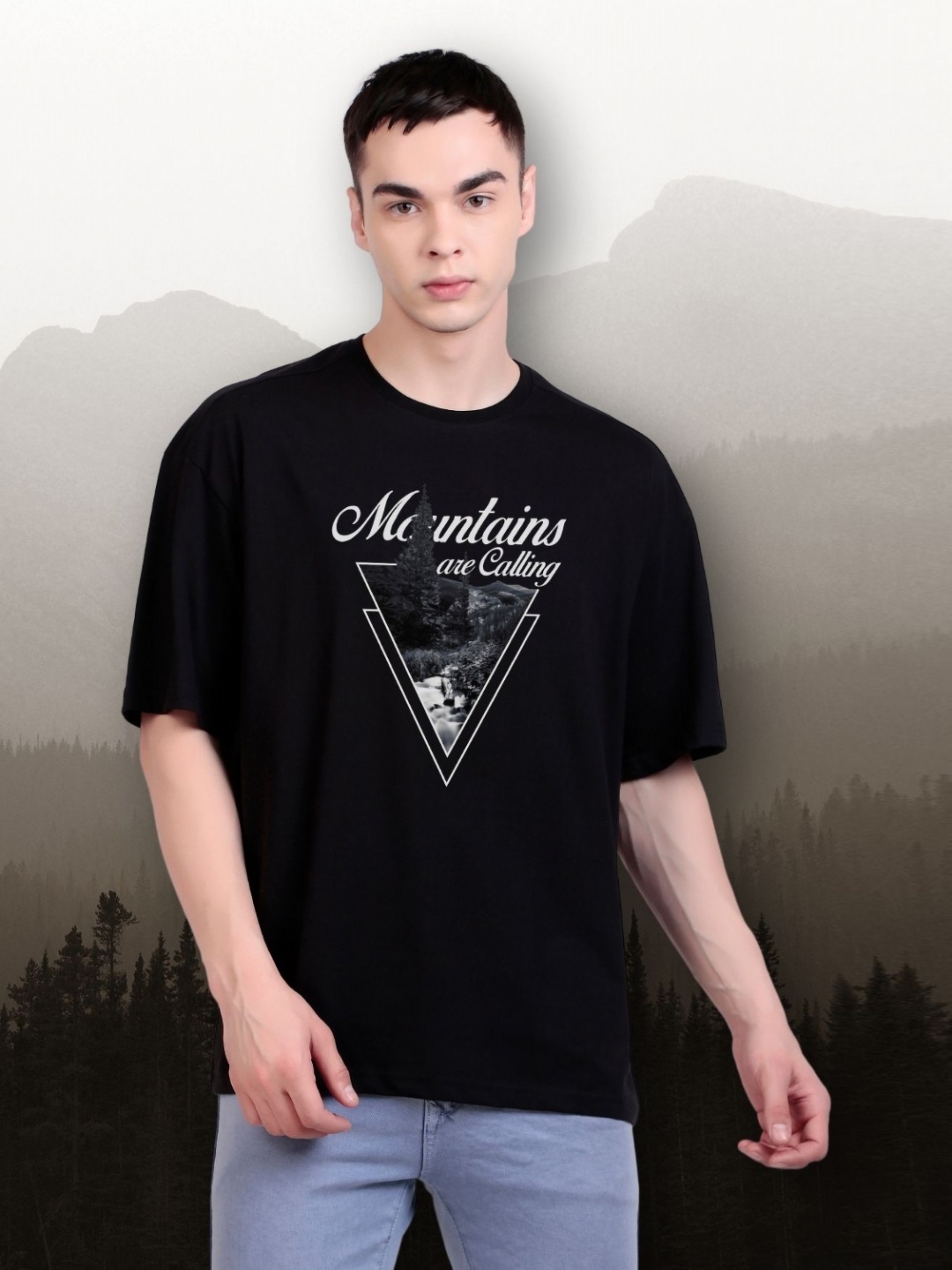 

FLYIND VOGUE OUTFIT Men Printed Bio Finish Applique T-shirt, Black