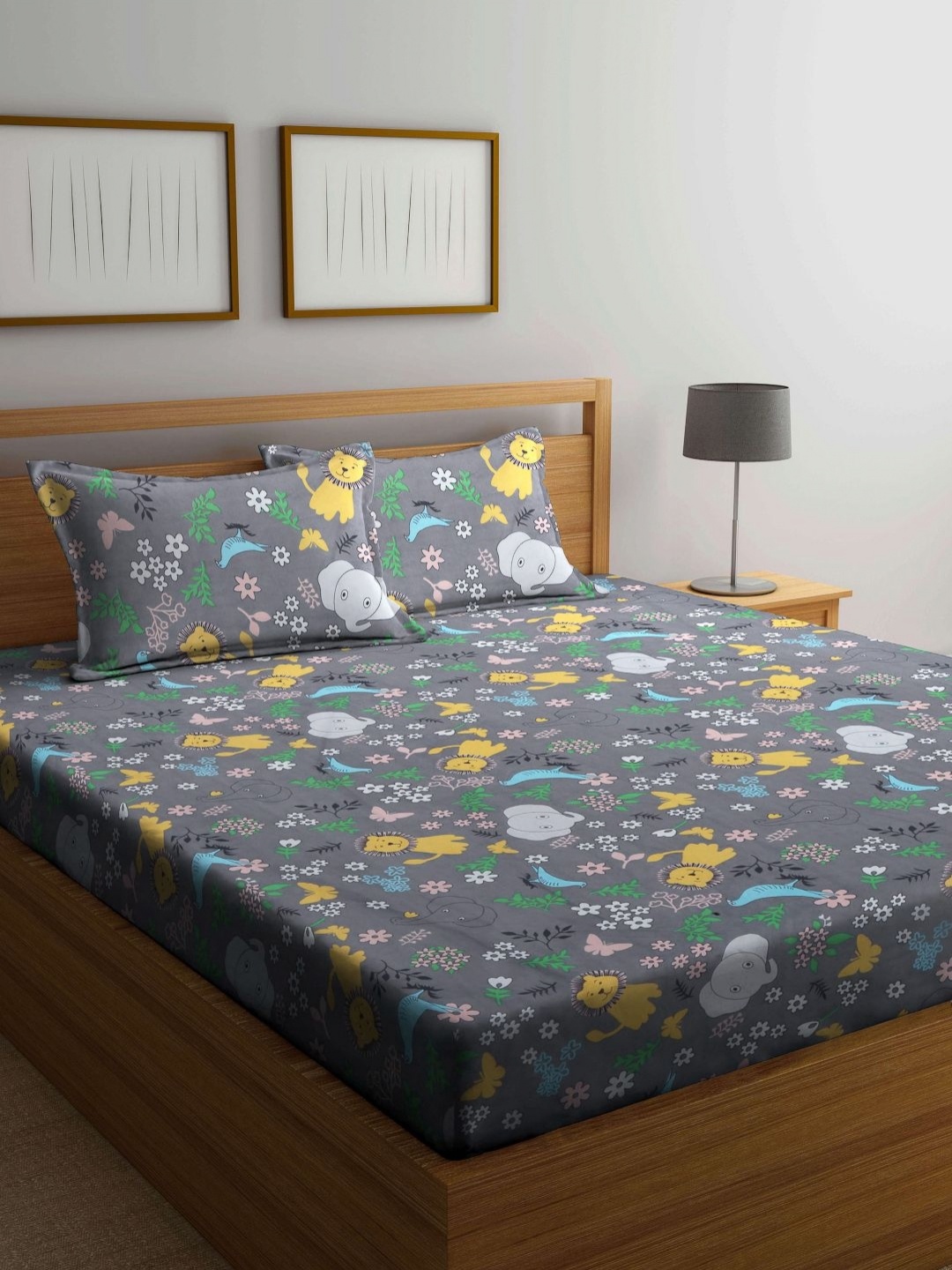 

Myntra Elegant Homes Grey & Yellow 300 TC Fitted King Bedsheet Set 2.50 m x 2.25 m