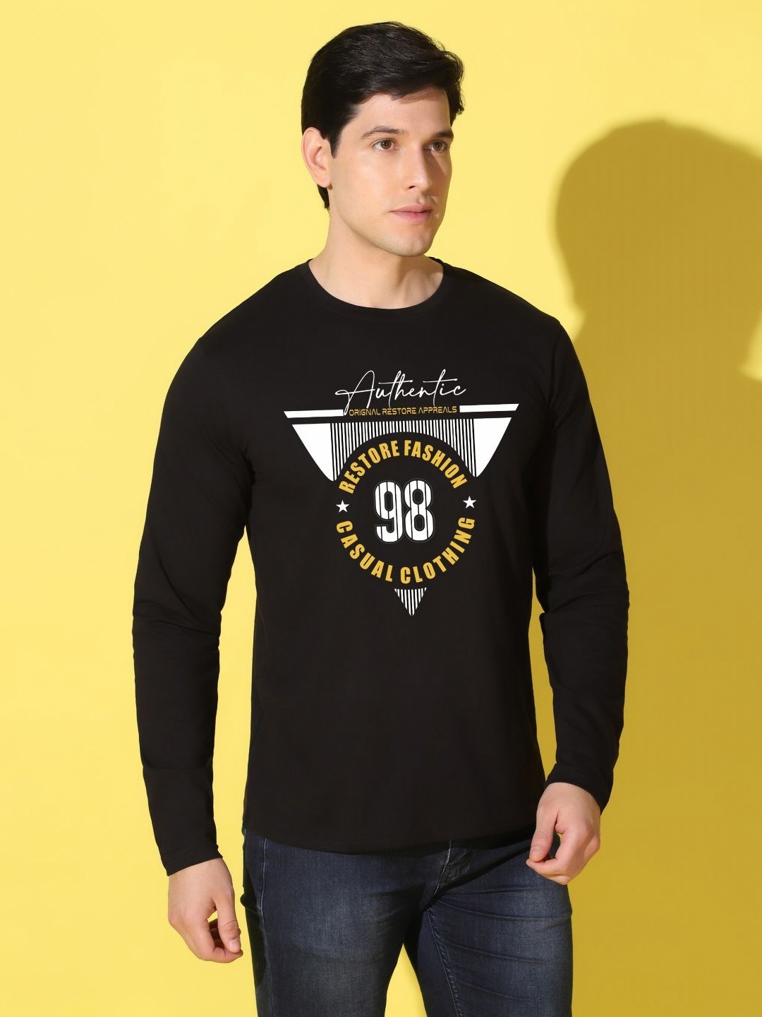 

WOOSTRO Men Typography Printed Slim Fit T-shirt, Black