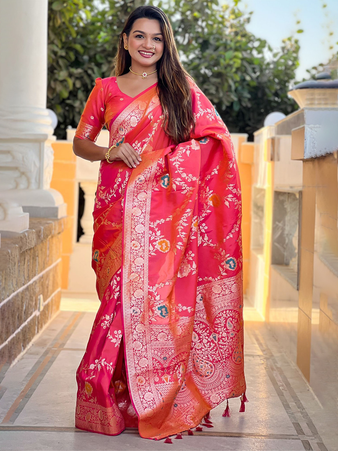 

SGF11 Ethnic Motifs Zari Kanjeevaram Saree, Peach