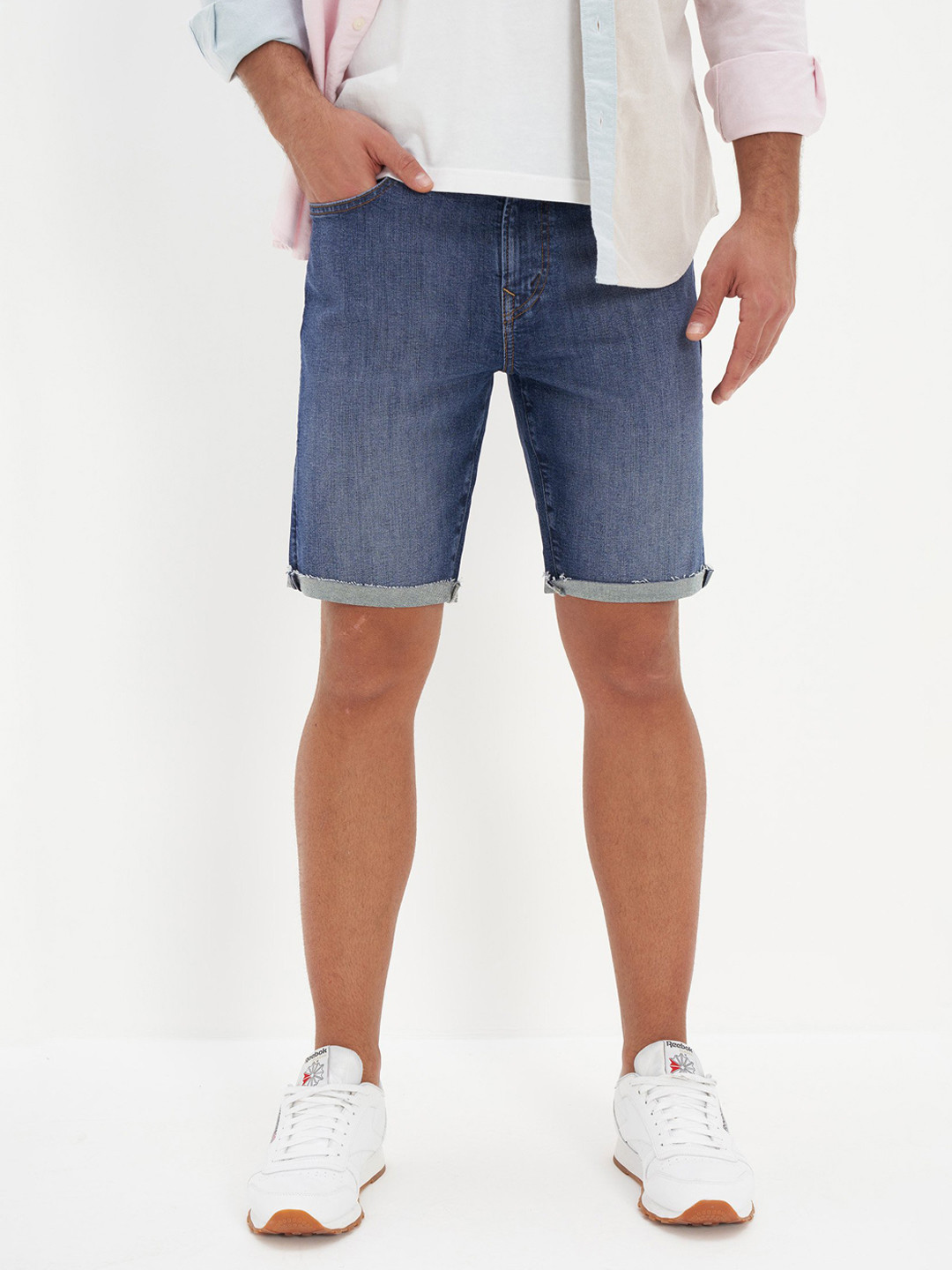 AMERICAN EAGLE OUTFITTERS Men Washed Denim Shorts
