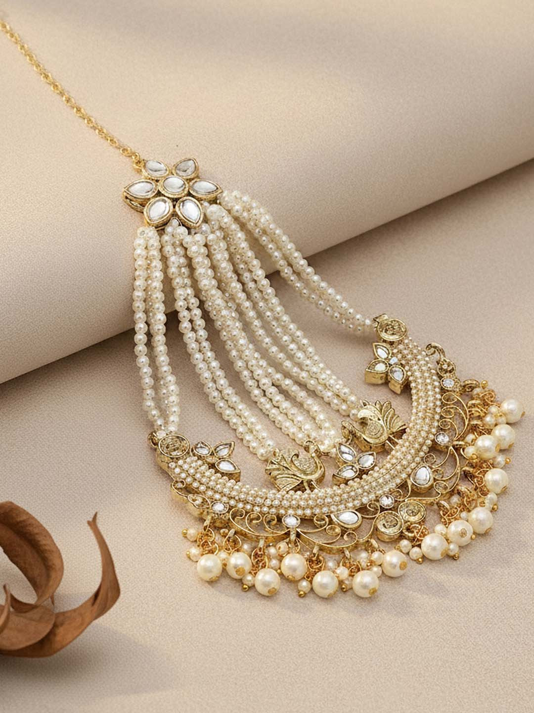 KARATCART Gold-Plated White Kundan-Studded & Beaded Jhumar Passa