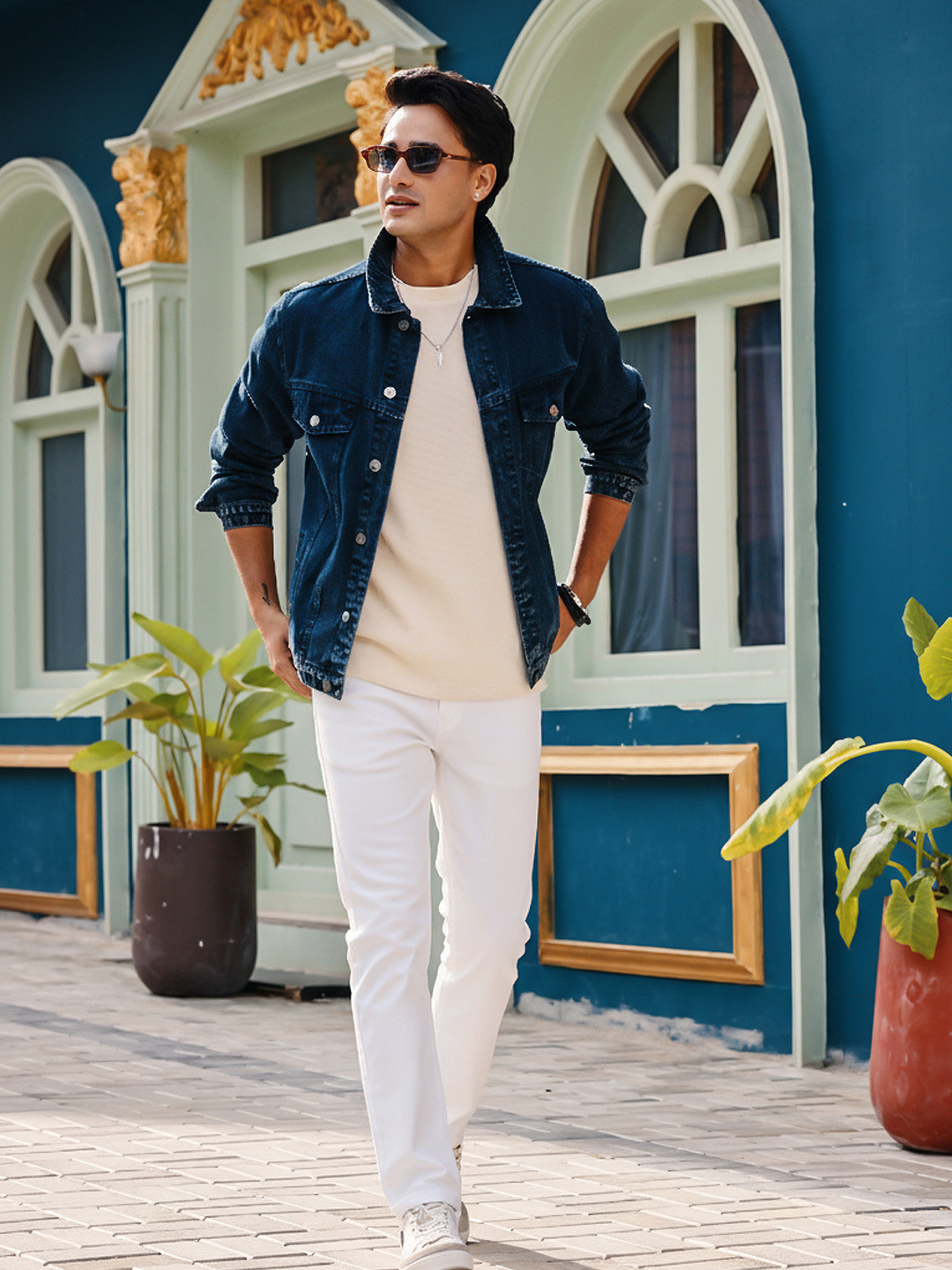 Urbano Fashion Men White Slim Fit Easy Wash Trousers