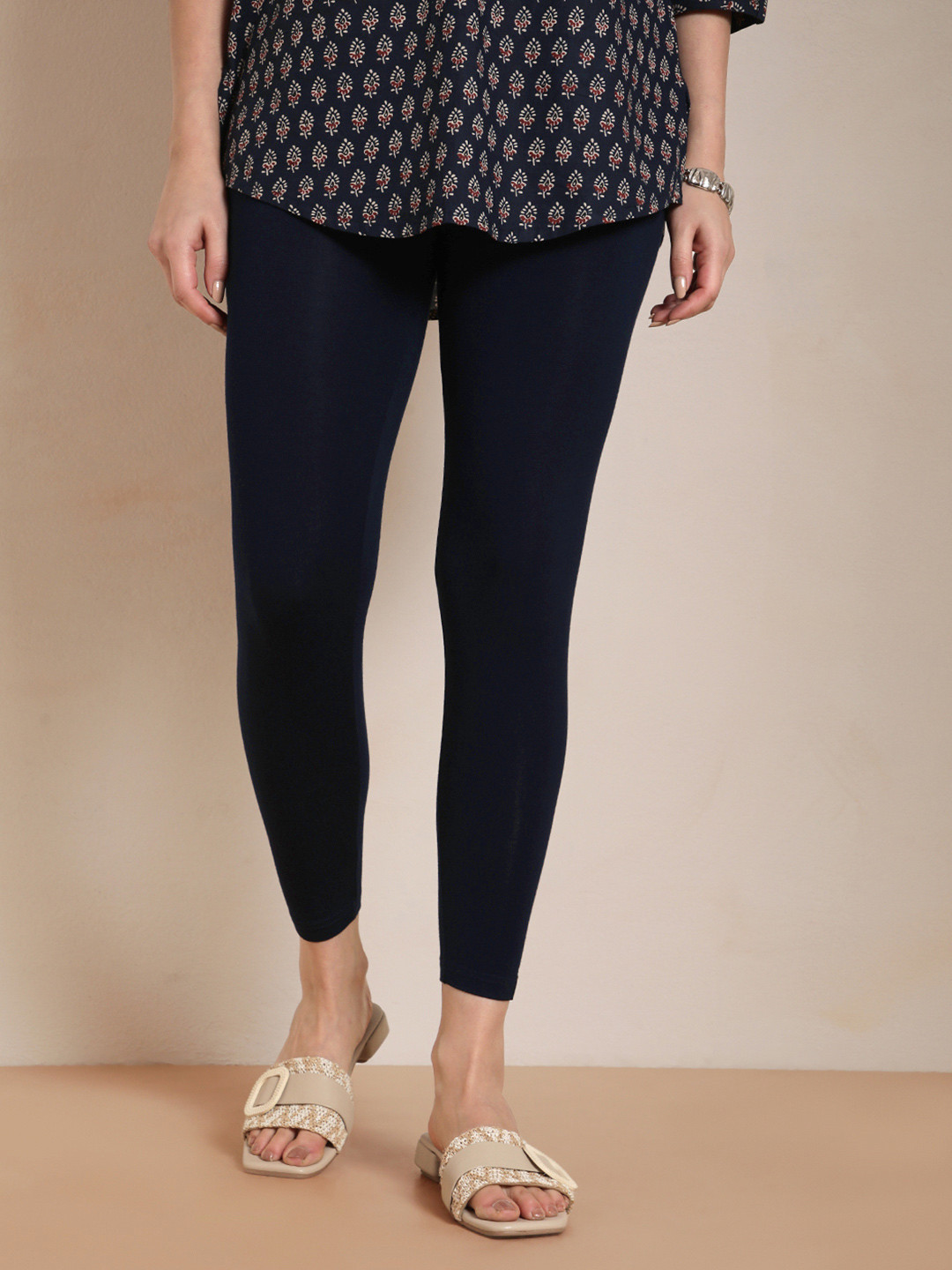 Twin Birds Women Mid-Rise Skinny Fit Solid High Ankle Length Leggings