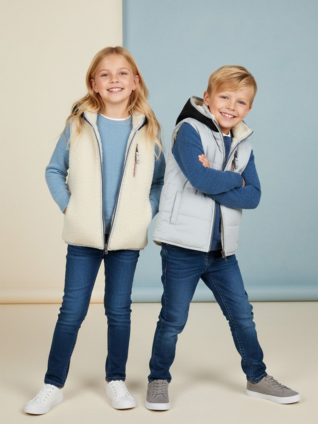 Cherry Crumble Kids Blue & Off-White Solid Reversible Hooded Padded Jacket