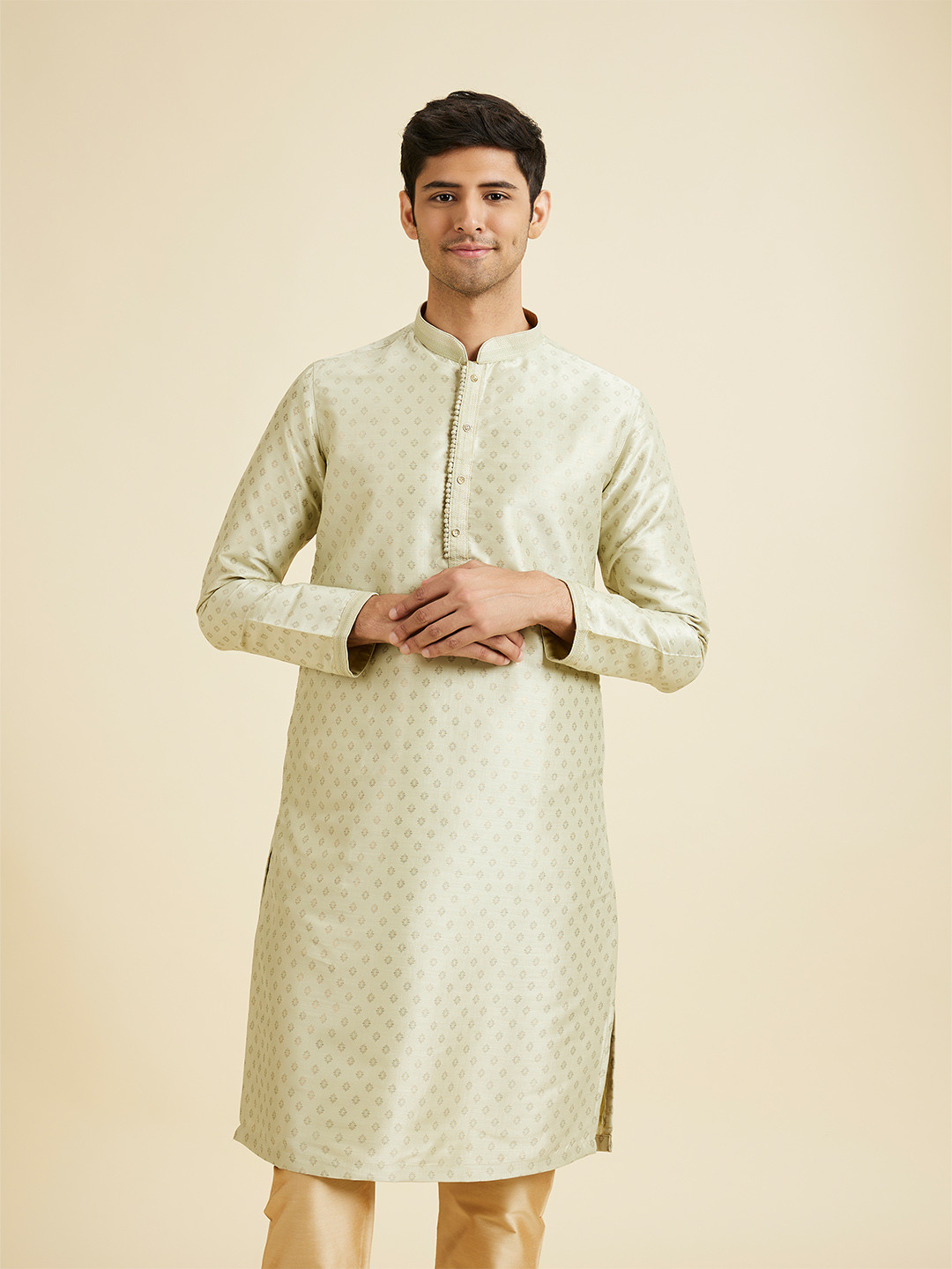 Manyavar Men Mandarin Collar Kurta with Pyjamas