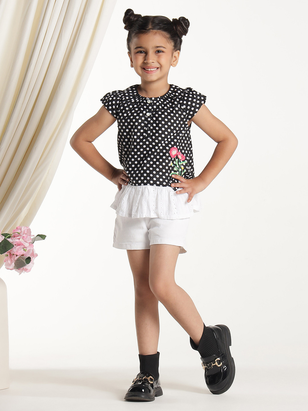 Miyo Black A-Line Top