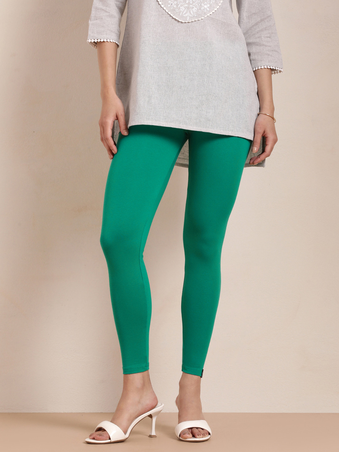 TWIN BIRDS Women Green Solid Ankle Length Leggings