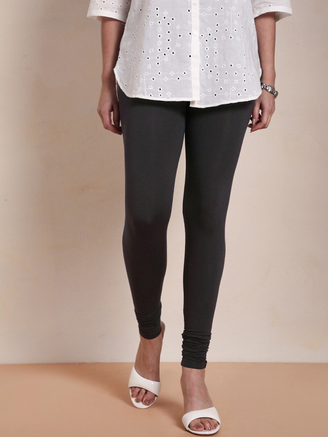 TWIN BIRDS Women Charcoal Grey Solid Churidar-Length Leggings