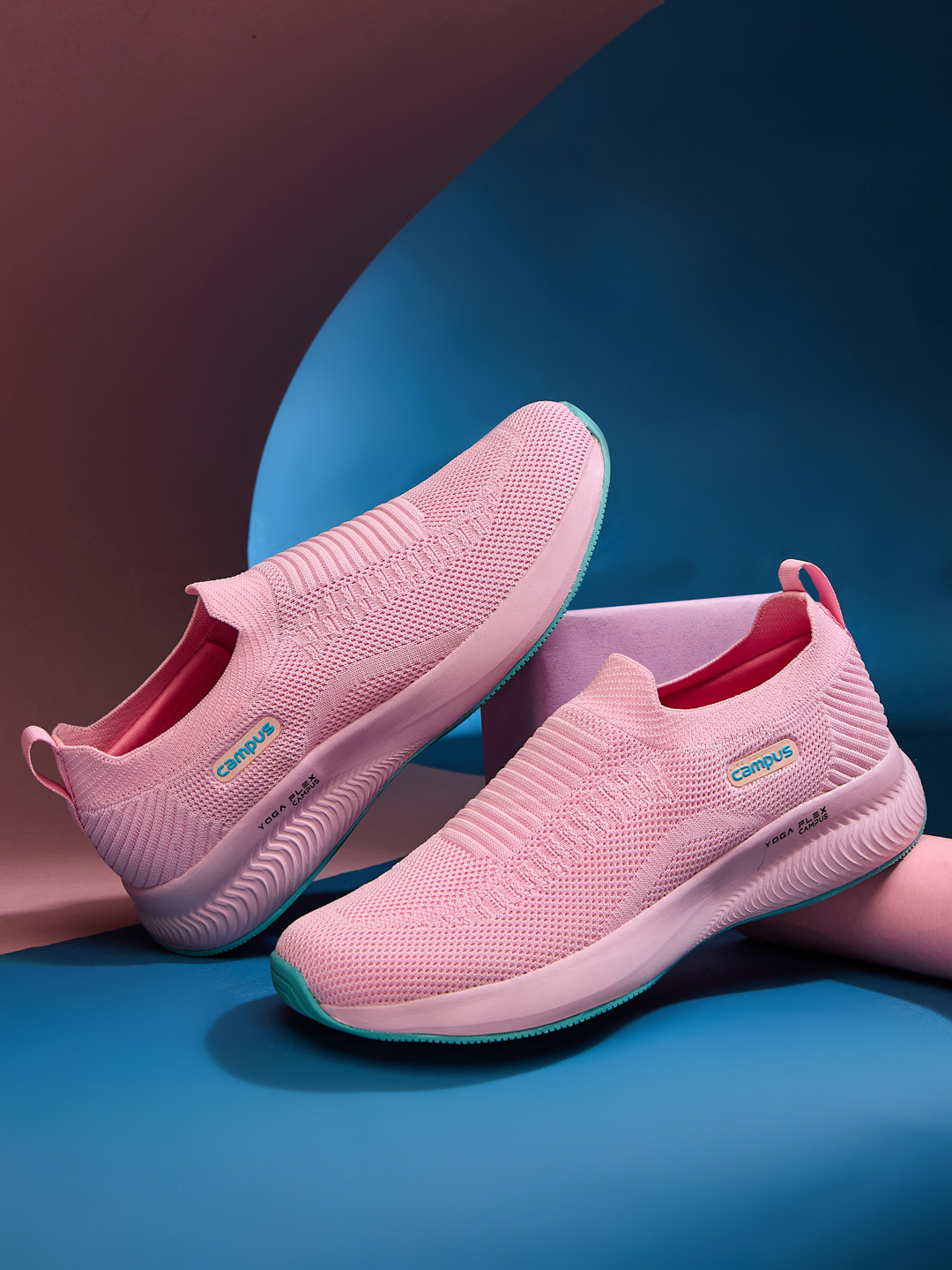 Campus ANNIE Women Slip-On Walking Shoe