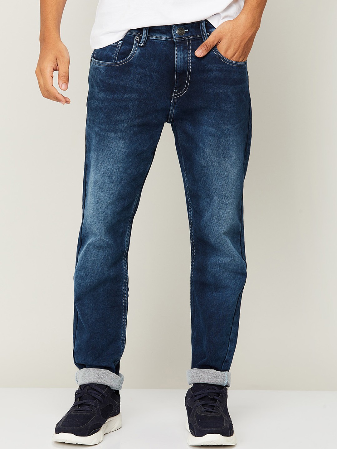 

Fame Forever by Lifestyle Men Blue Clean Look Slim Fit Light Fade Jeans
