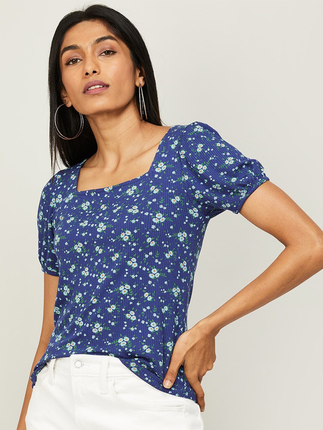 

Fame Forever by Lifestyle Navy Blue Floral Print Top