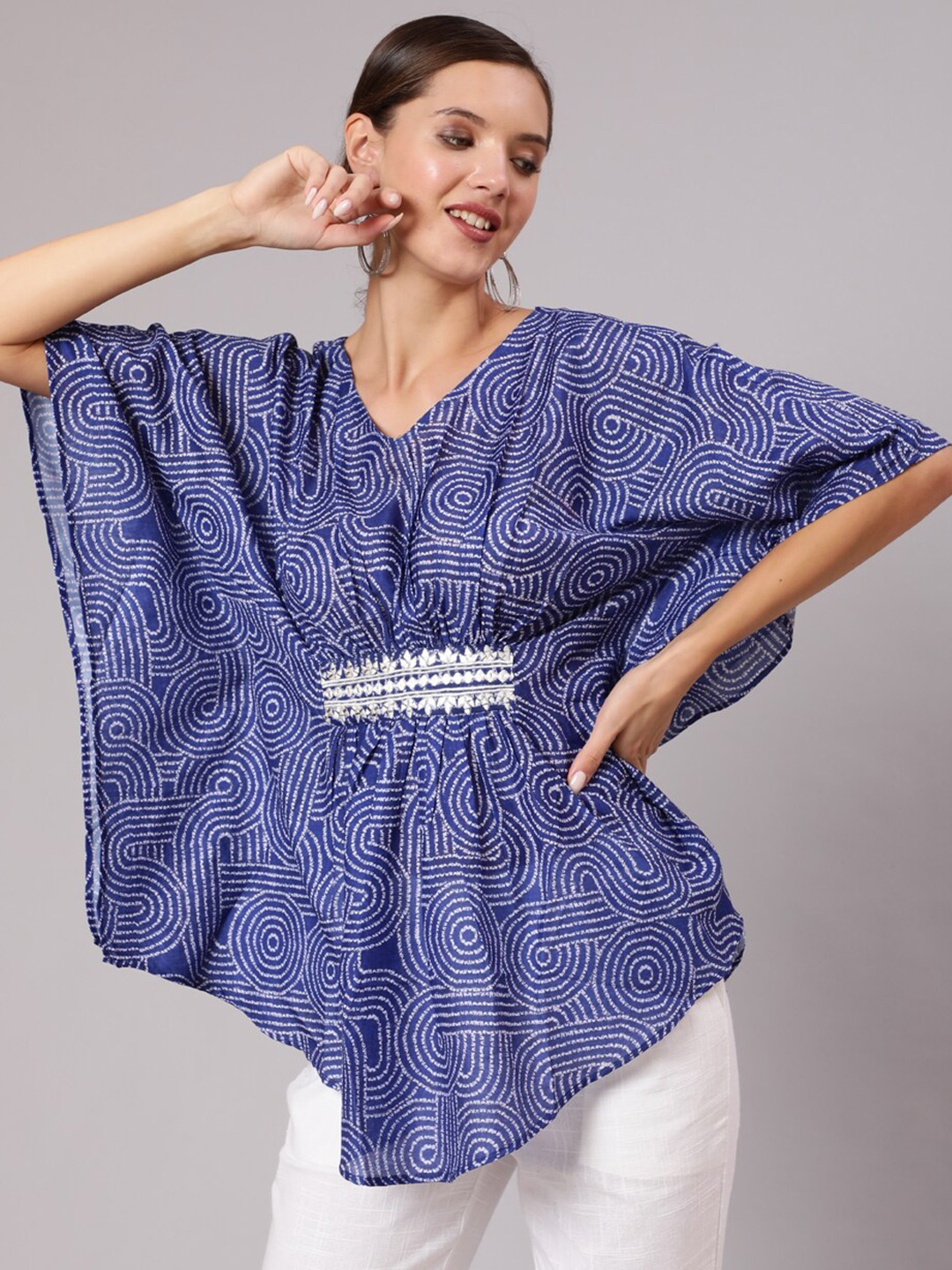 

Jaipur Kurti Women Blue Printed Silk Blend Kaftan Top
