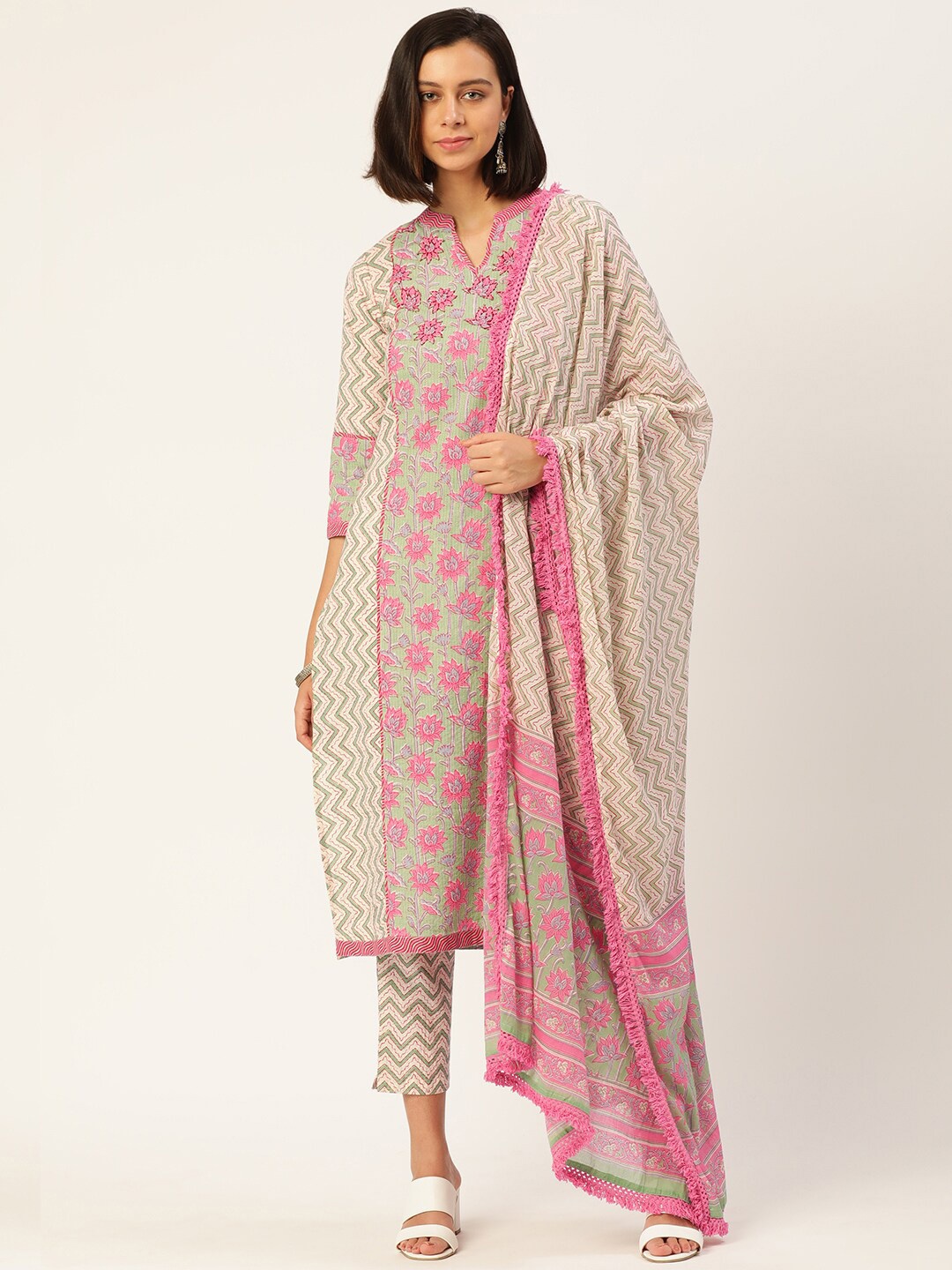 

HERE&NOW Women Beige Floral Printed Kurta with Trousers & With Dupatta