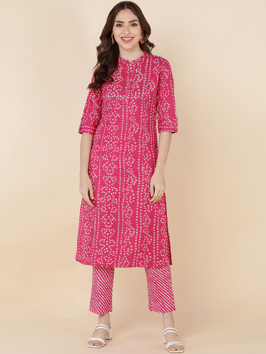 

HERE&NOW Women Pink Bandhani Printed Gotta Patti Pure Cotton Kurta with Trousers