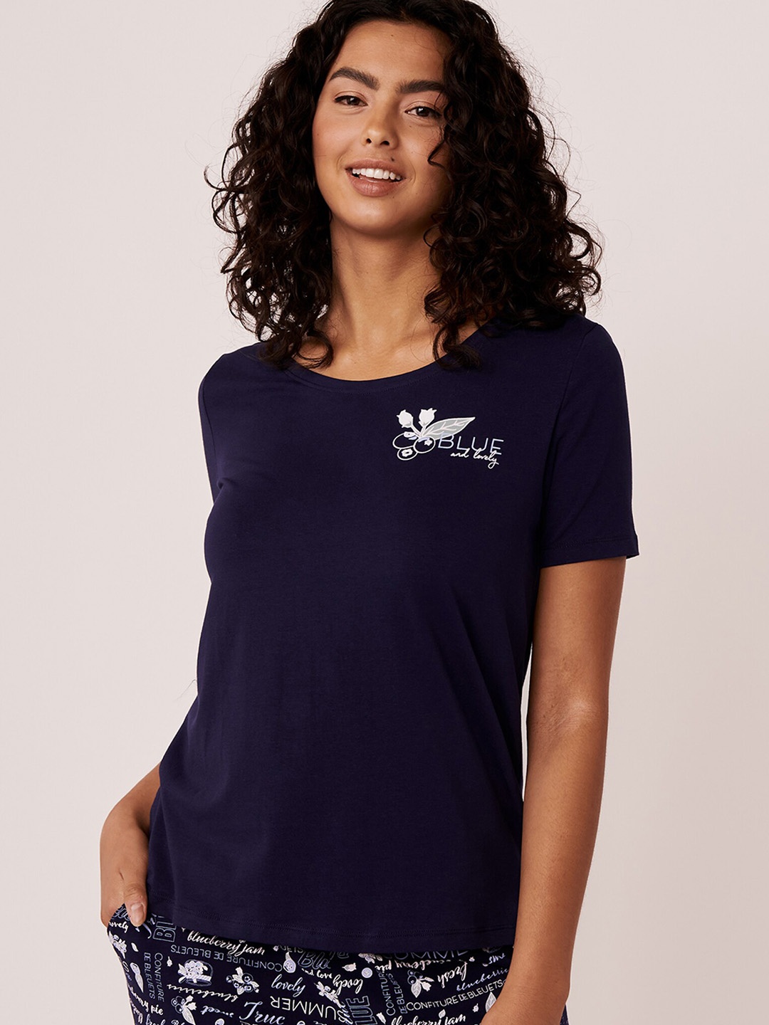 

La Vie en Rose Women Blue Solid Pure Cotton Lounge Tshirt