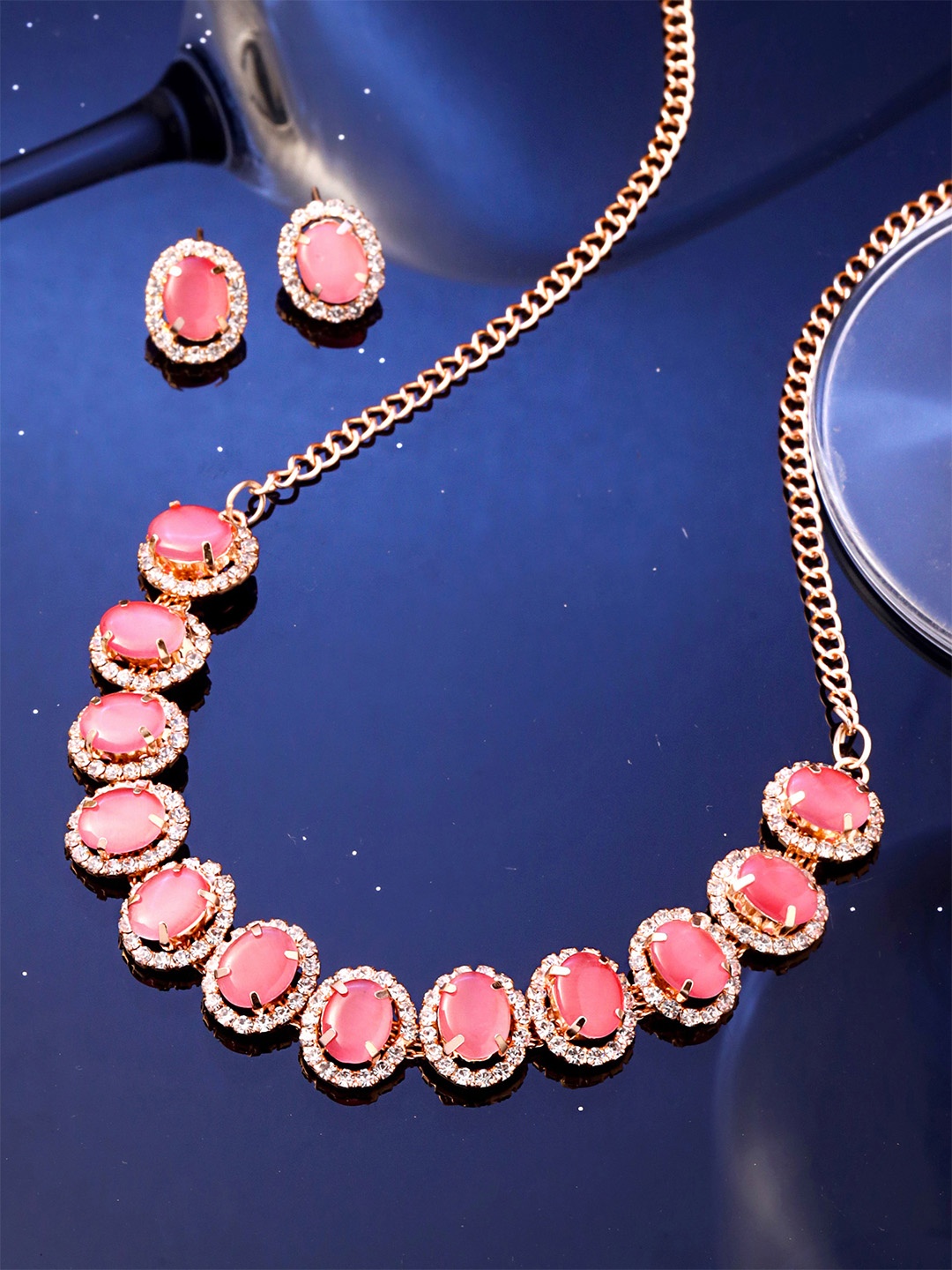 

Yellow Chimes Peach & White Stone & Crystal Studded Oval Design Jewellery Set, Silver