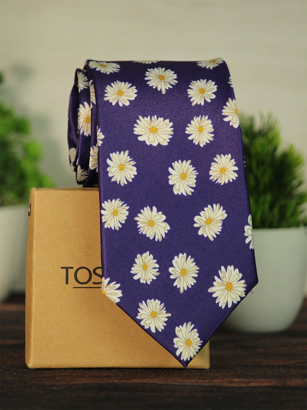 

Tossido Men Purple & White Printed Broad Tie