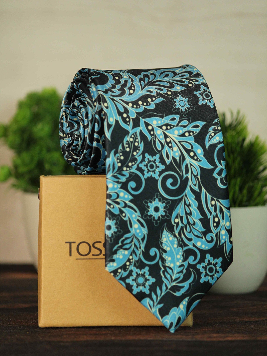 

Tossido Men Blue & Black Printed Broad Tie