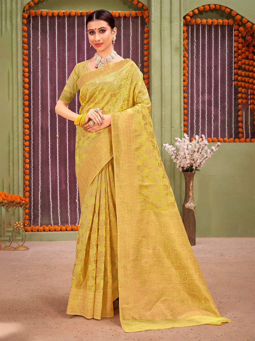 

KARAGIRI Yellow & Gold-Toned Woven Design Zari Linen Blend Saree