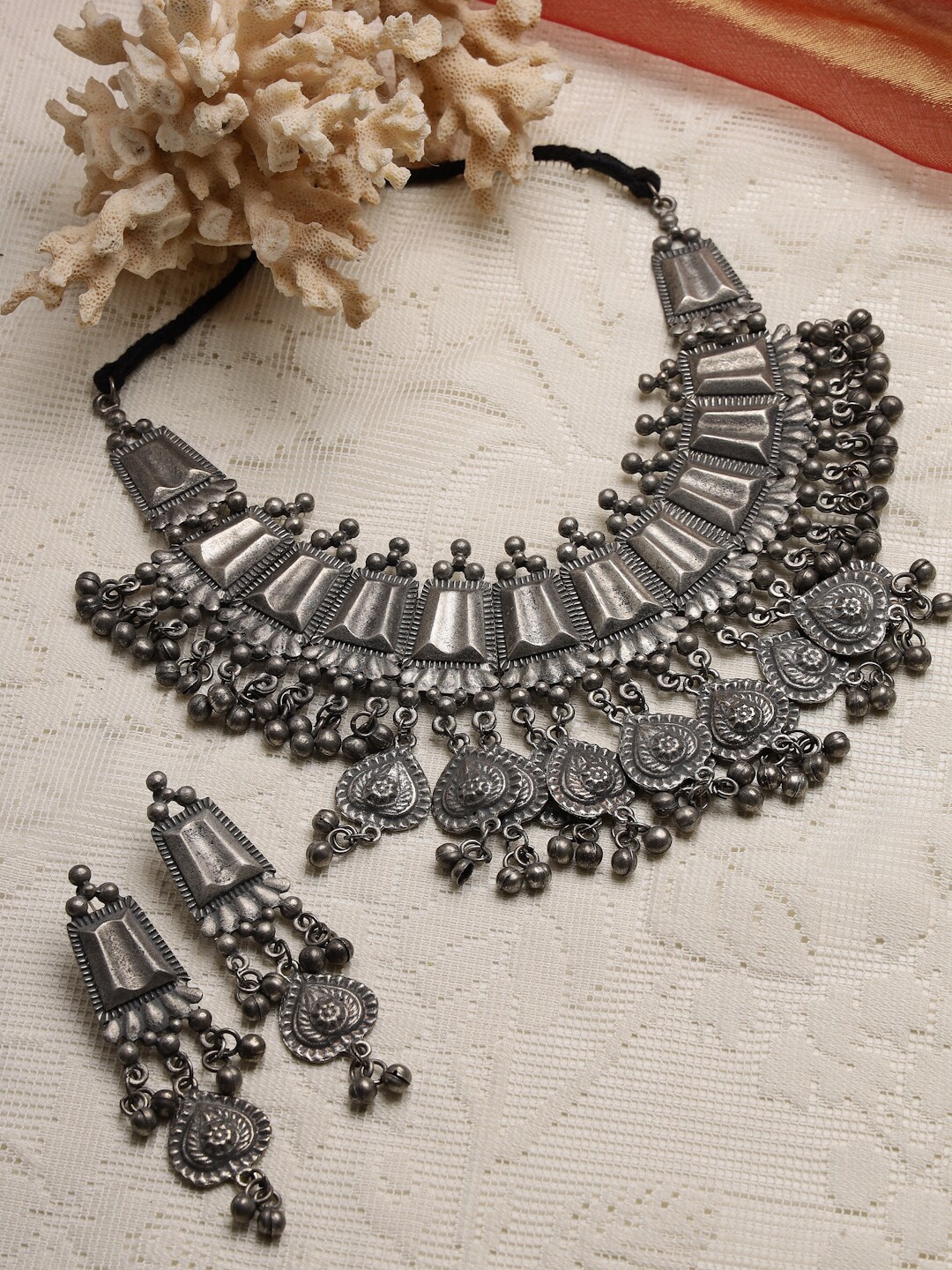

Moedbuille Oxidized Silver-Plated Beaded Jewellery Set