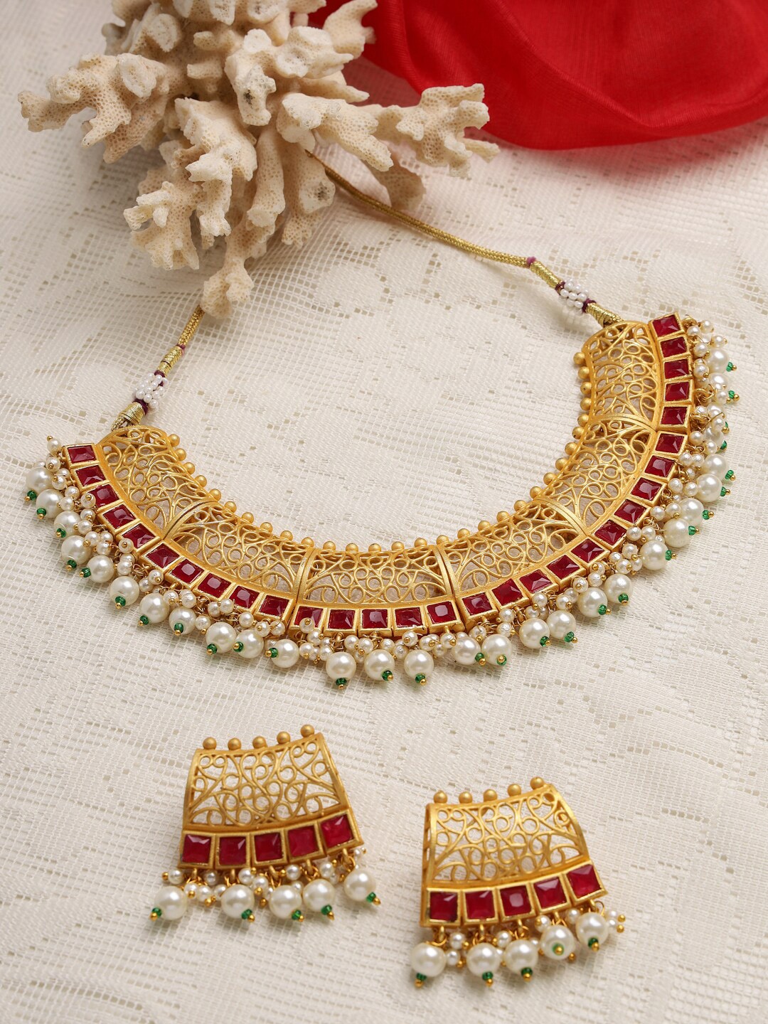 

Moedbuille Gold-Plated White & Red Stone-Studded & Pearl Beaded Jewellery Set