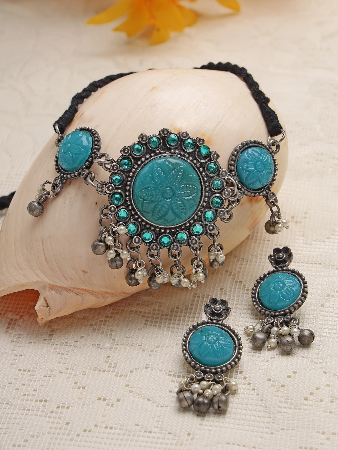 

Moedbuille Silver-Plated & Turquoise blue Pearl Studded Jewellery Set