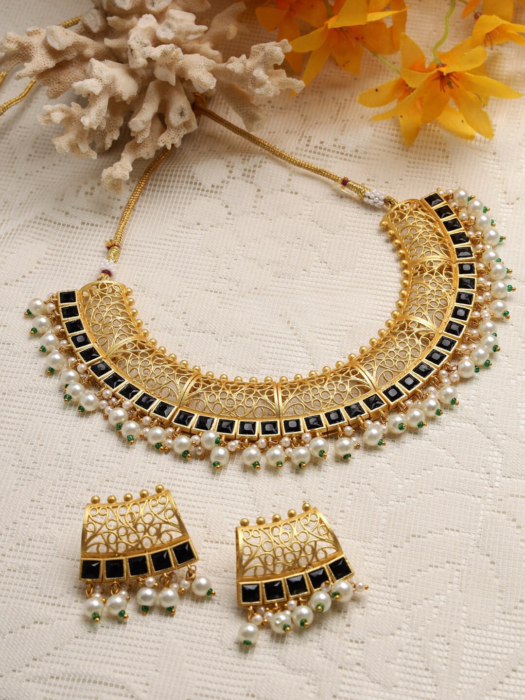 

Moedbuille Gold-Plated Black H Studded Tassel Necklace Set