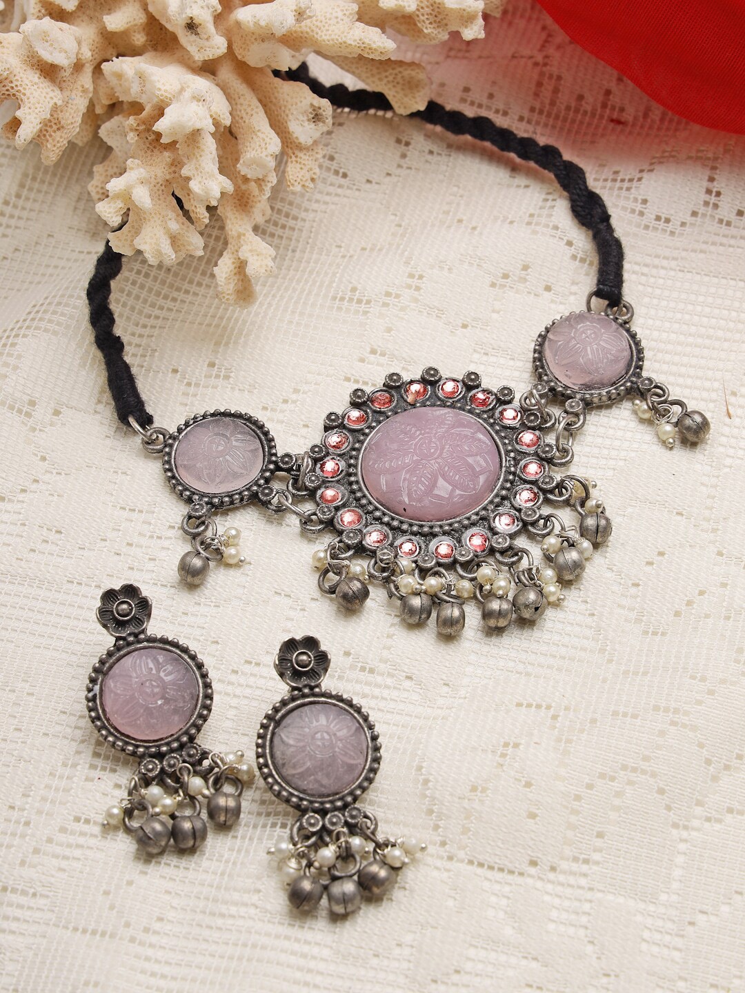 

Moedbuille Silver-Plated Pink Stone Studded & Pearls Beaded Jewellery Set