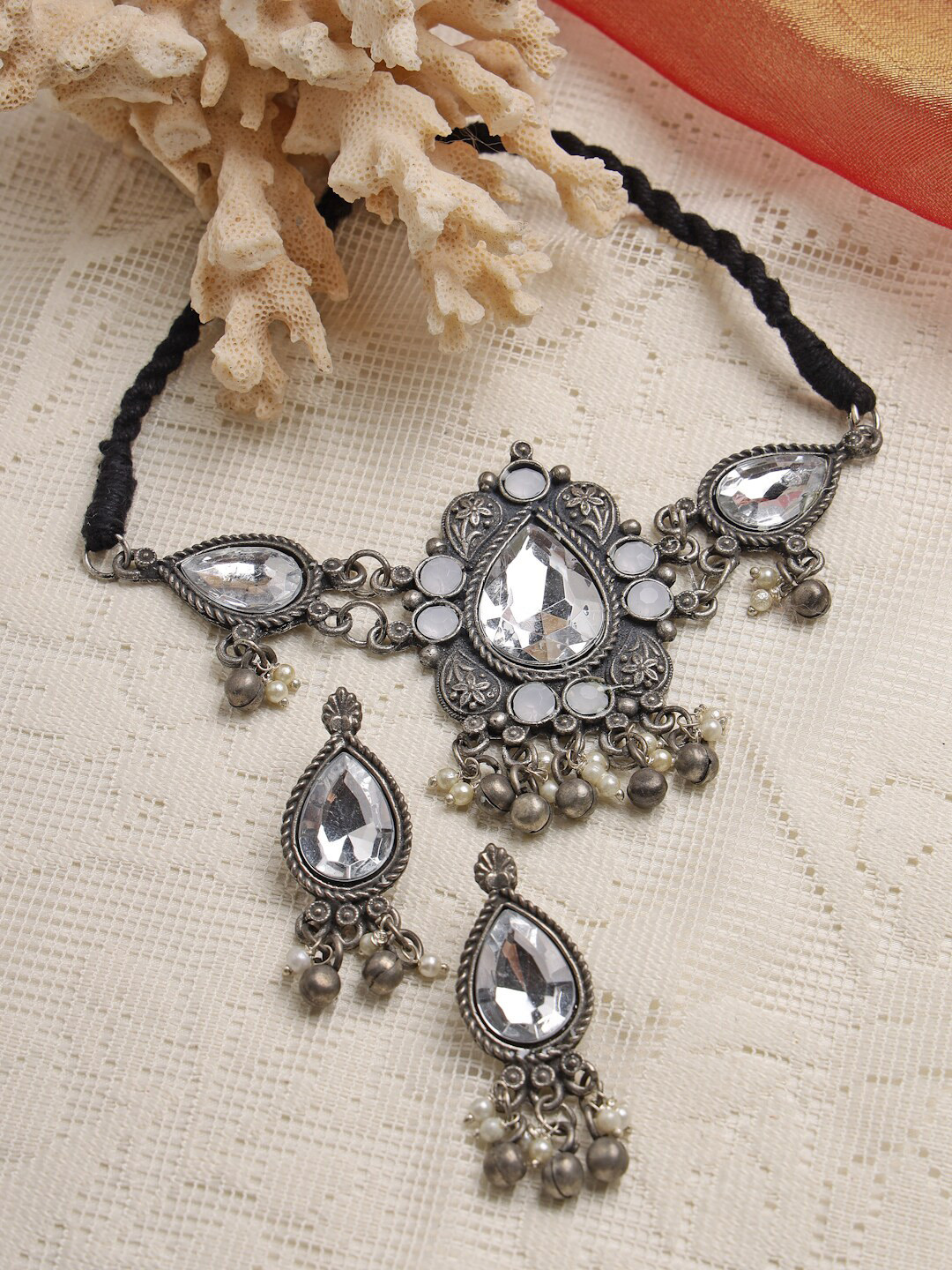 

Moedbuille Oxidised Silver-Plated White Crystal-Studded & Pearl Beaded Jewellery Set