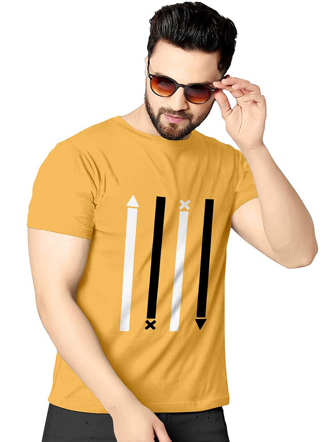 

KAJARU Men Yellow Printed T-shirt