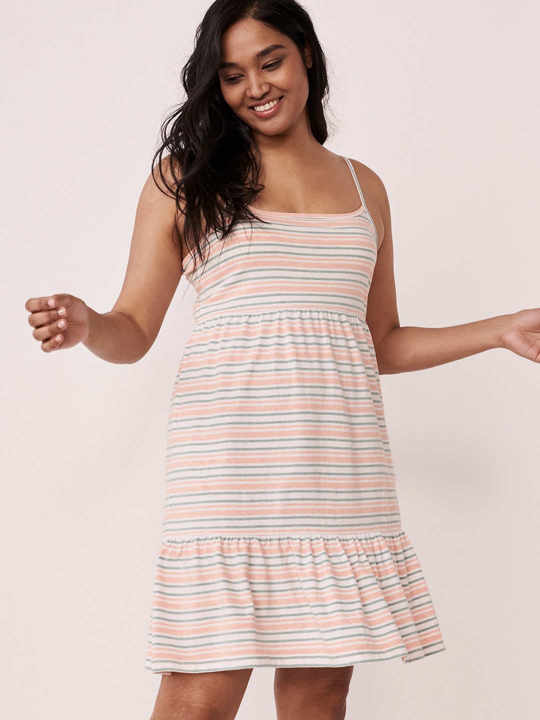 

La Vie en Rose White Striped Pure Cotton Sleeveless Nightdress