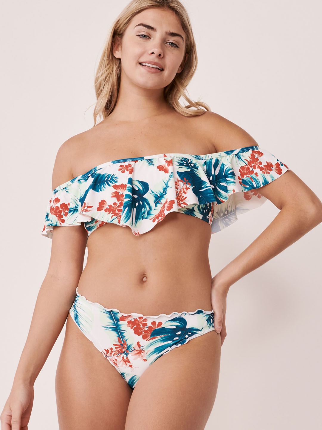 

La Vie en Rose Women White & Teal-Blue Printed Bandeau Swim Bikini Top