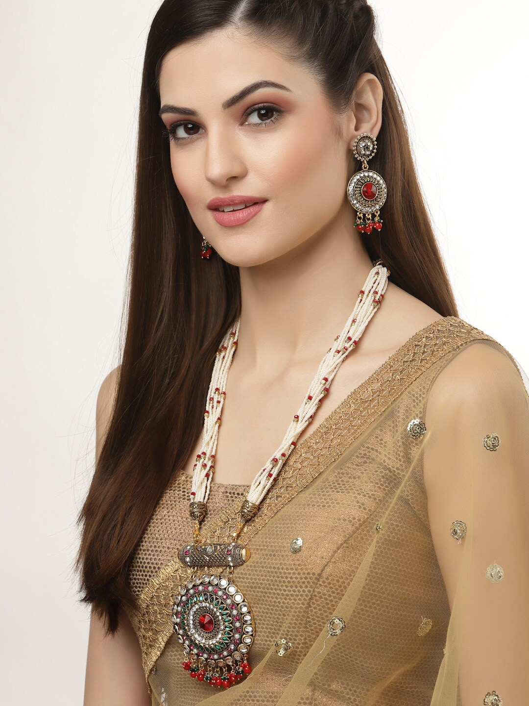

Arrabi Women White & Red Meenakari Beaded Jewellery Set