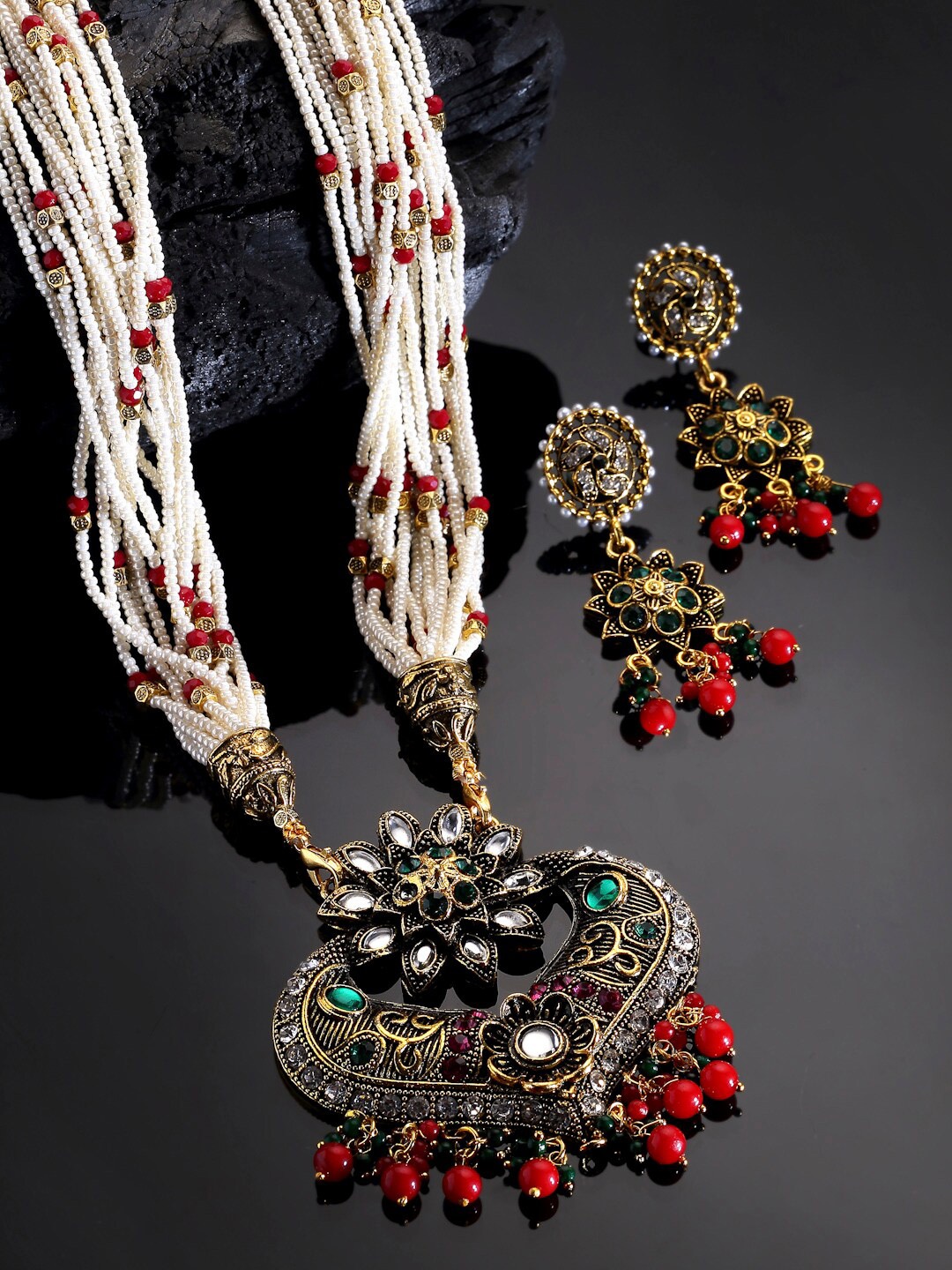 

Arrabi Gold-Toned White Stones & Beads Jewellery Set