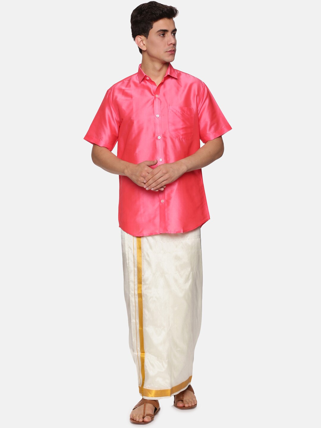 

Sethukrishna Men Peach & White Solid Short Sleeves Shirt with Dhoti