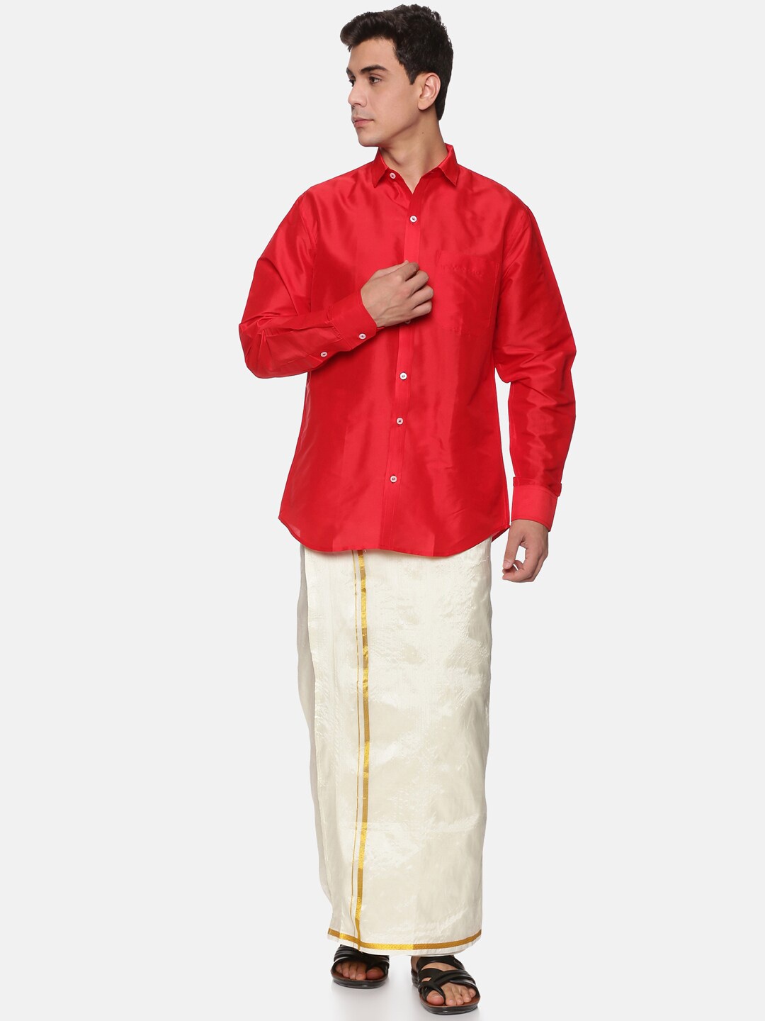 

Sethukrishna Men Red & White Shirt With Dhoti