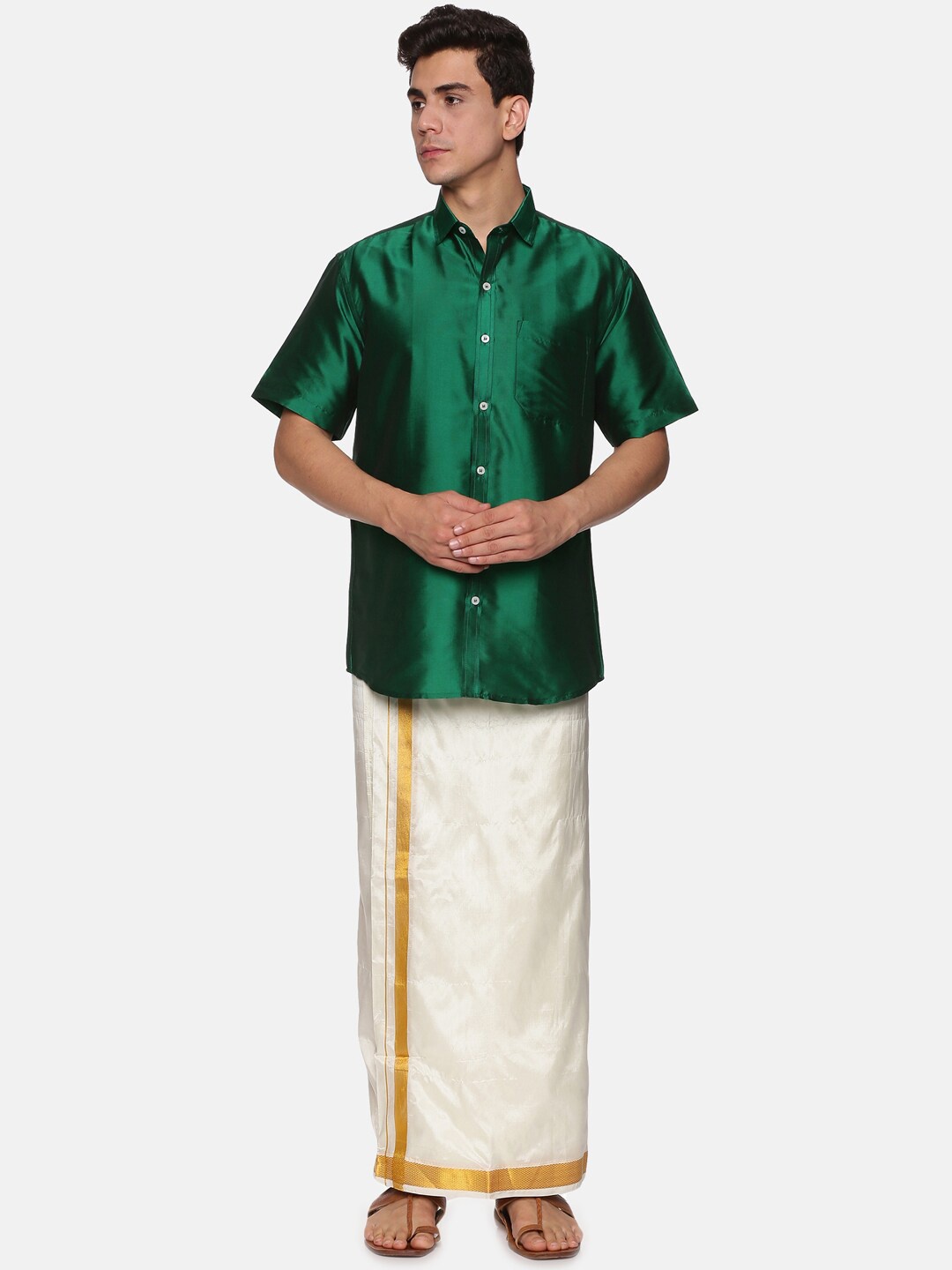 

Sethukrishna Men Green & White Solid Shirt with Dhoti