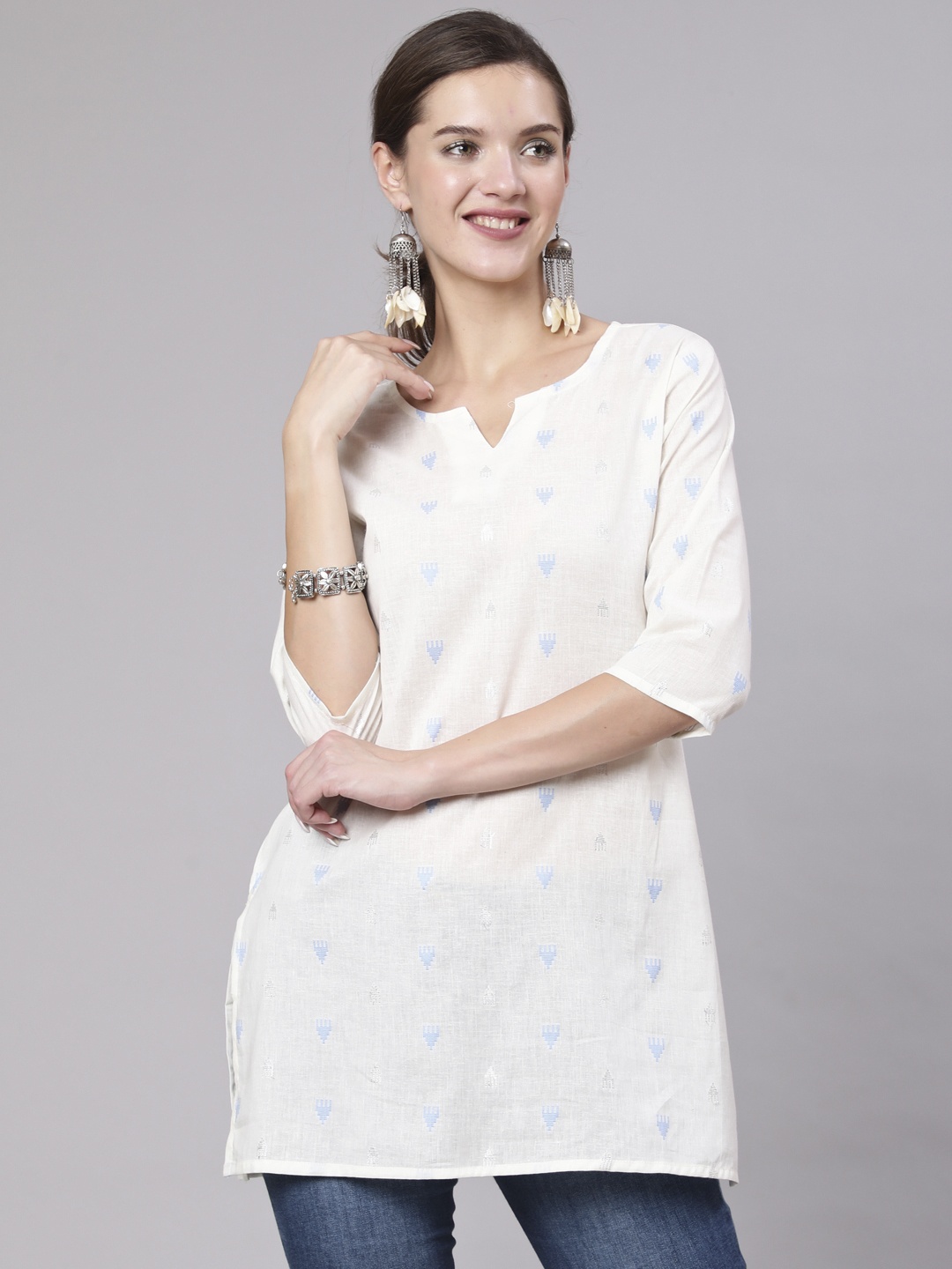 

Nayo Women White Printed Straight Tunic