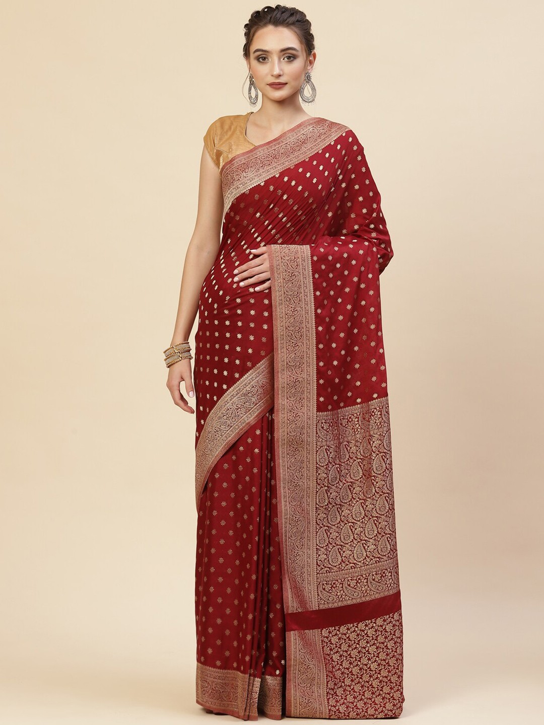 

Meena Bazaar Maroon & Gold-Toned Woven Design Zari Saree