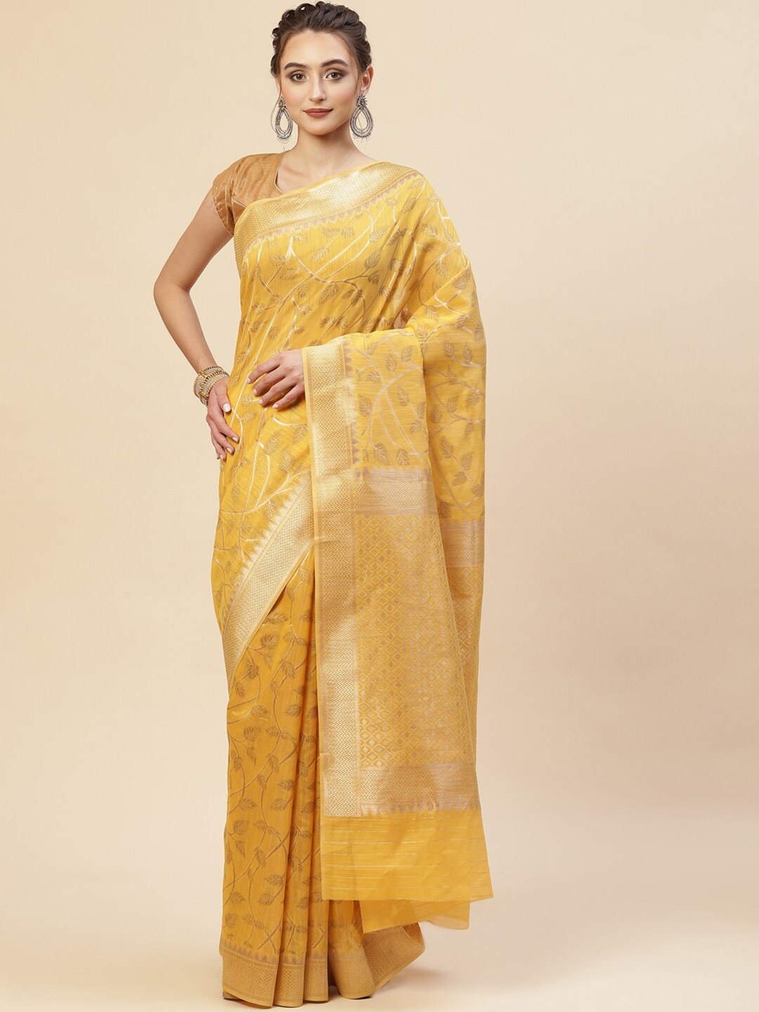 

Meena Bazaar Mustard & Gold-Toned Woven Design Zari Saree