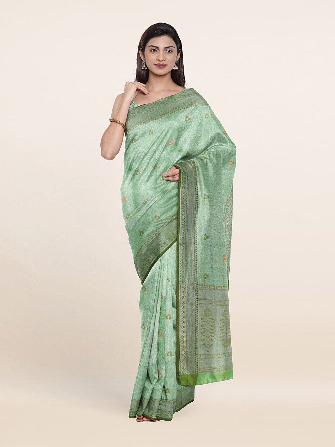 

Pothys Green & Silver-Toned Ethnic Motifs Zari Art Silk Saree