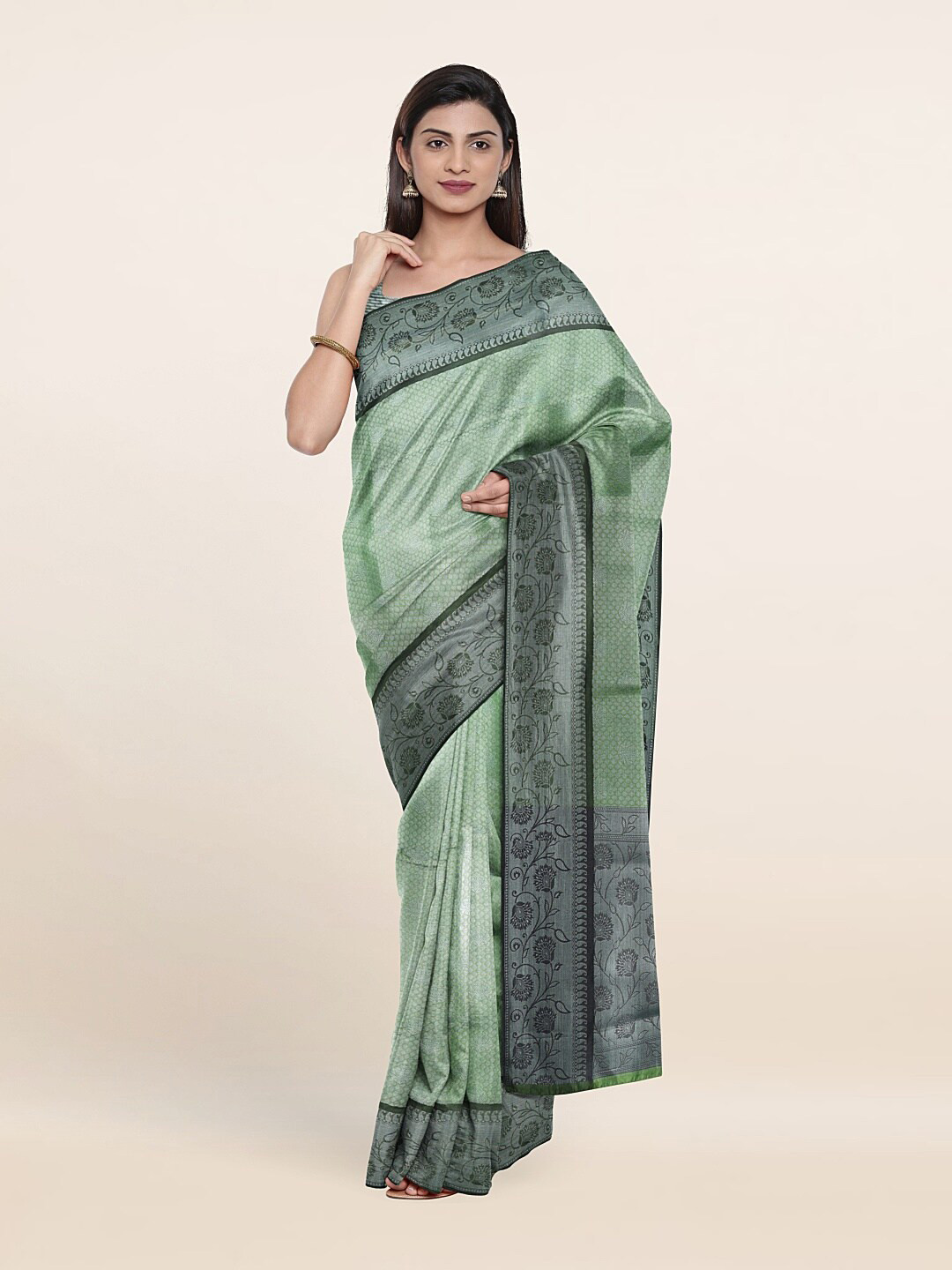 

Pothys Green & Silver-Toned Floral Zari Art Silk Saree